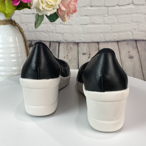 EASY SPIRIT ANTIGRAVITY Black Leather Wedges 7W - Picture 5 of 17